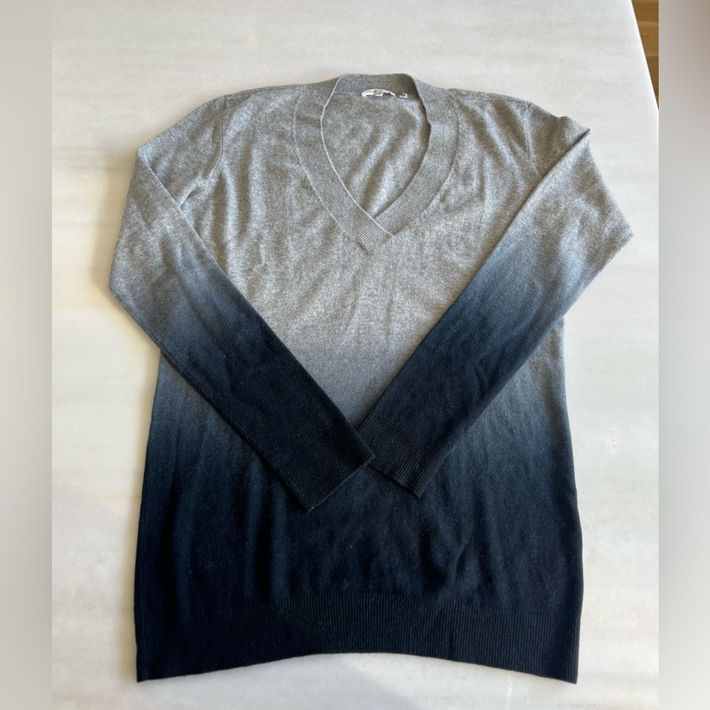 Vince 100% cashmere grey ombré long sleeve sweater with plunge neckline